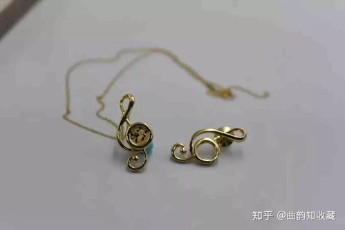 掛于身畔的回憶 當紀念幣成為美發飾品新風尚